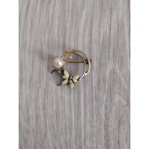 Adorable Wells Art Nouveau Revival 14K Gold Filled Genuine Cultured Pearl Bright